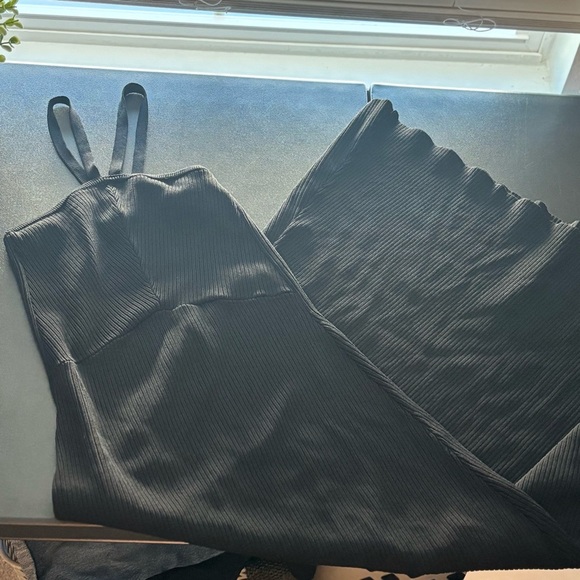 Women MINKPINK Black Christy Knit Strappy Midi Dress Size XS - Picture 8 of 10